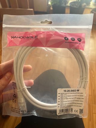 Cable Red Cat6 UTP AWG24 2m Blanco