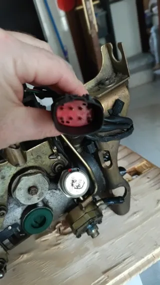 Bomba Inyectora Ford Mondeo 1.8 TD 90cv.