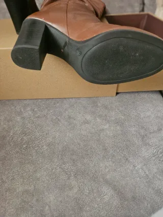 Botas de piel ETERY marrones