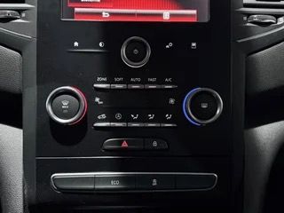 Renault Megane Limited 1.3 TCe GPF SS 140 2019