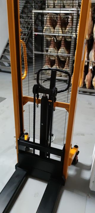 Apilador manual nuevo