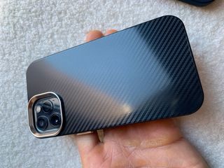 Funda Móvil Fibra de Carbono – Alta Protección