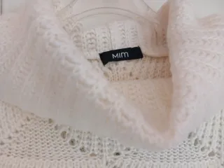 Jersey MIM cuello vuelto blanco roto