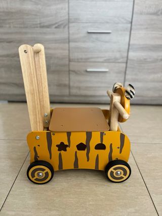 Correpasillos madera diseño tigre