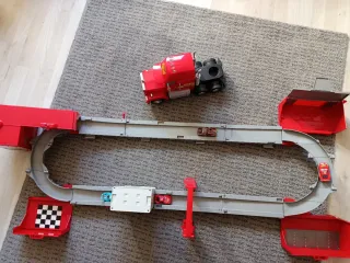 Camión Trailer Mack Rayo McQueen