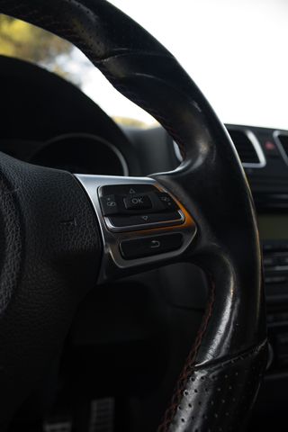 Volkswagen Golf 6 GTI ADIDAS