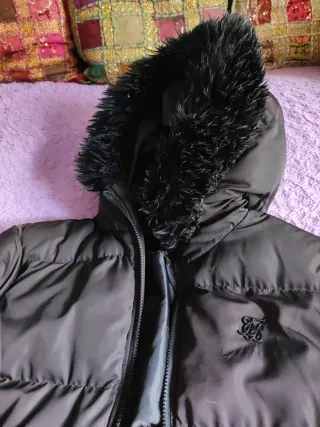 Cazadora acolchada chico con capucha