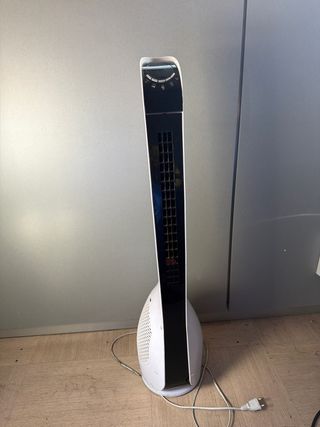 Ventilador de Torre Blanco y Negro