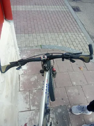 Bicicleta BH Top Line ALU 300