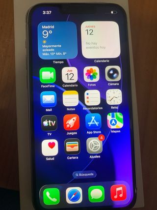 iPhone 16e como nuevo en su caja