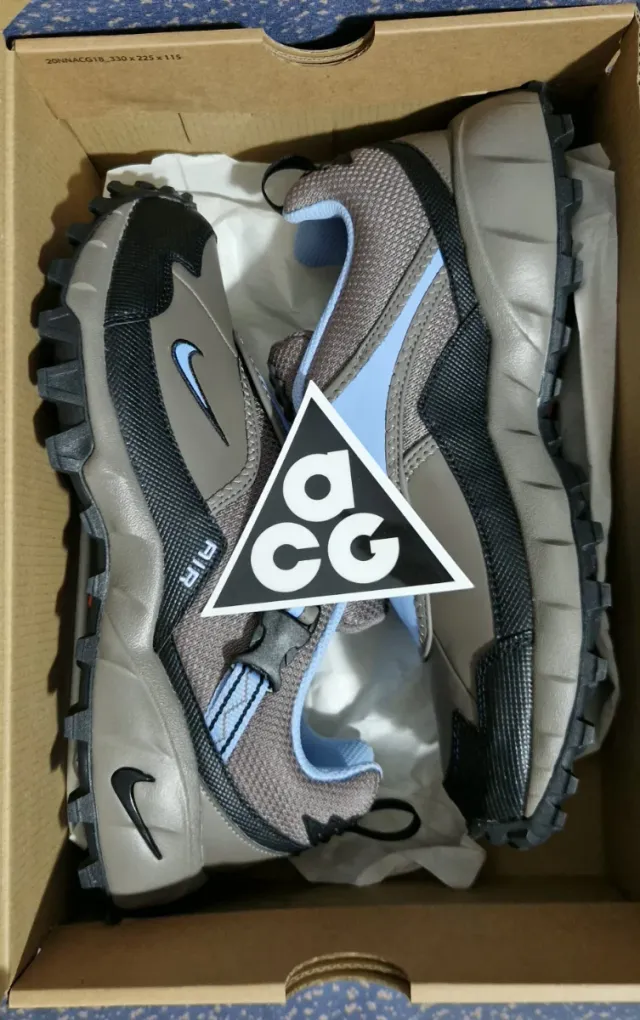 Zapatilla Deportiva Nike ACG Phassad "Cave Stone"