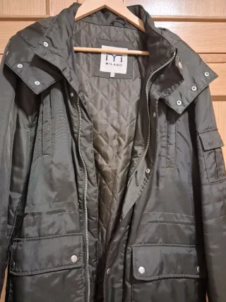 Parka TY Milano verde militar con capucha