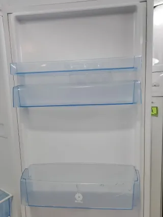 Nevera No Frost Balay  200 cm de alto