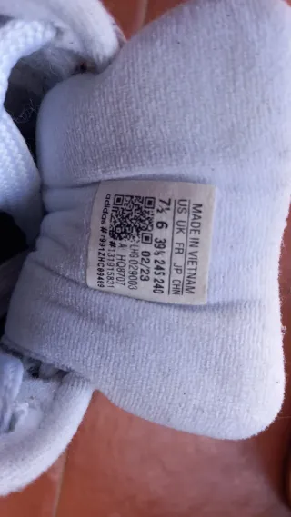 Adidas Campus gris/blanco Talla 39.5