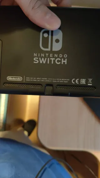 Nintendo Switch Azul y Rojo