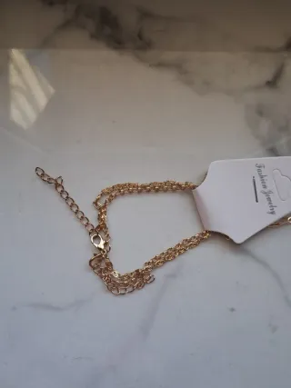 Pulsera dorada eslabones