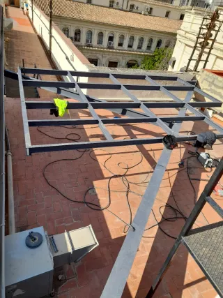 Estructura metálica industrial