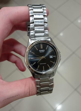 Casio MTP-1183A-1A Reloj Negro y Plateado + Verde