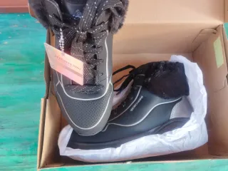 Botas Skechers Nuevas