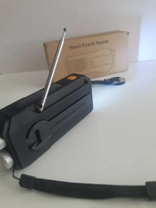 Radio Portátil Multifunción