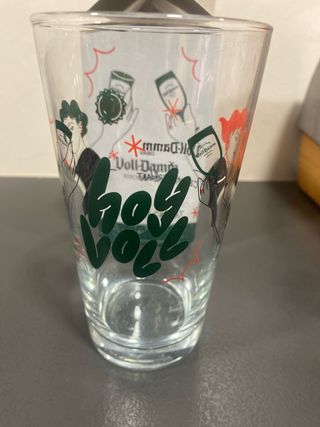 Vaso Voll-Damm x Carmela Caldart