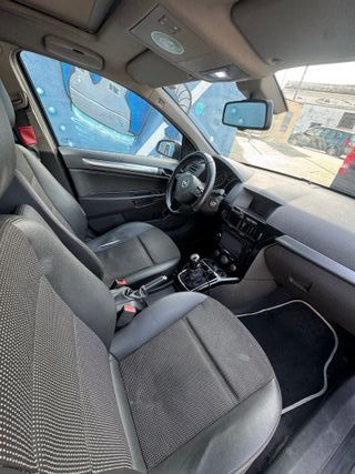 Opel Astra 2007
