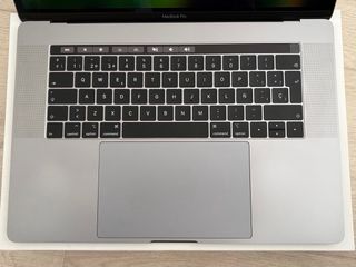 MacBook Pro 15” Touch Bar