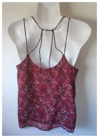 Top floral Vero Moda talla M