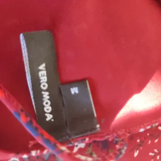 Top floral Vero Moda talla M