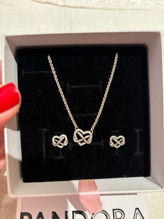 Conjunto Pandora Corazón Infinito brilhante