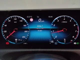 Mercedes-Benz Clase CLA 200 Shooting Brake 163