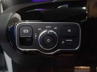 Mercedes-Benz Clase CLA 200 Shooting Brake 163