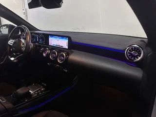 Mercedes-Benz Clase CLA 200 Shooting Brake 163