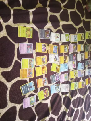 Cartas Pokémon normales