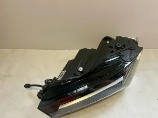 Faro LED Skoda Superb IV Completo 3P1