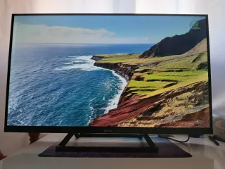 Smart TV Qilive 32" Negra Como Nueva