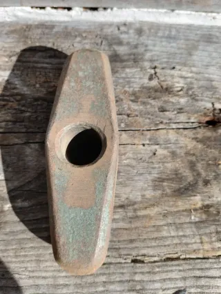 Antiguo martillo maceta