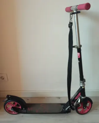 Patinete Oxelo Mid7 rosa y negro