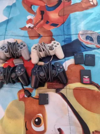 Mandos PS2 y Tarjetas de Memoria