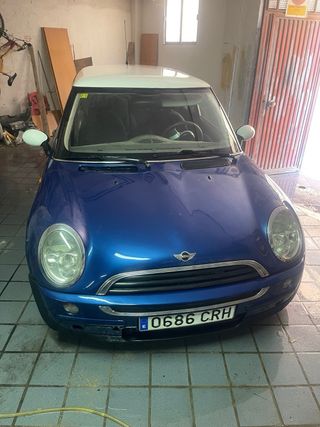 MINI One 2004