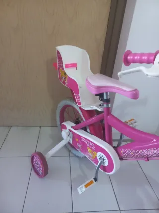 Bicicleta infantil rosa poco uso