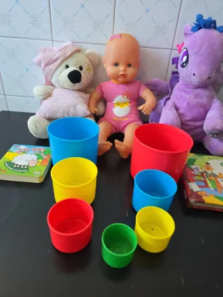 Muñeca Nenuco, Oso Peluche y Unicornio Morado