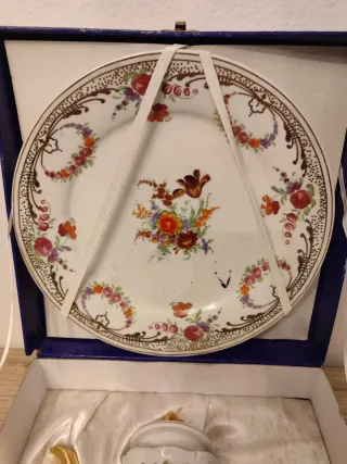 Conjunto de 2 peças de loiça decorada