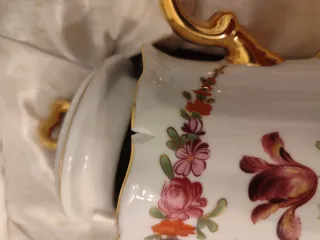 Conjunto de 2 peças de loiça decorada