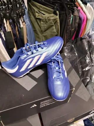 Scarpe da calcio Adidas Taglia 37.5