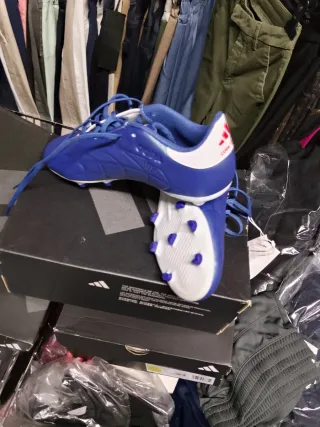 Scarpe da calcio Adidas Taglia 37.5