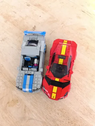 Lego coches Ferrari y Skyline fast furious