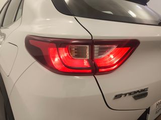 KIA Stonic MHEV 1.0 TGDI 120CV DRIVE DCT 2021