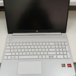 HP Laptop 15s Ryzen 5 Windows 11
