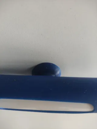 Cargador portátil cilíndrico